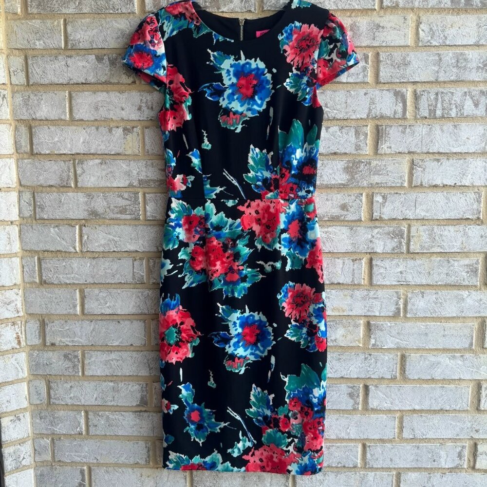 Betsey Johnson Cap Sleeve Floral Sheath Dress Women's Size 6